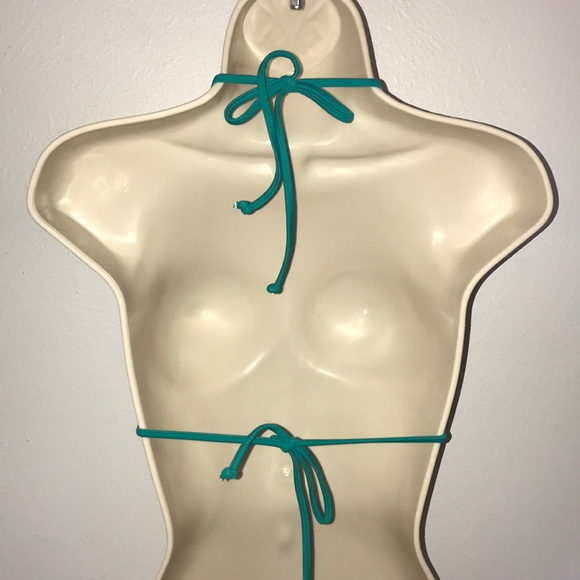 XS Swimsuit Bikini Top (OB2) - Picture 6 of 6